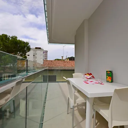 Fiore * ליגננו סביאדורו