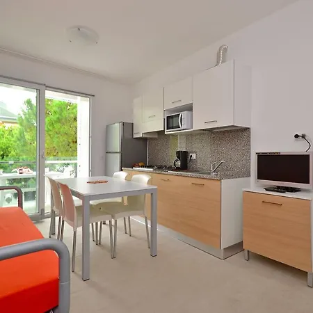 Fiore Apartment